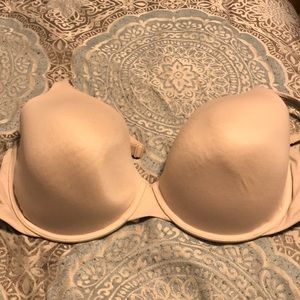 Body by Victoria 38DDD bra